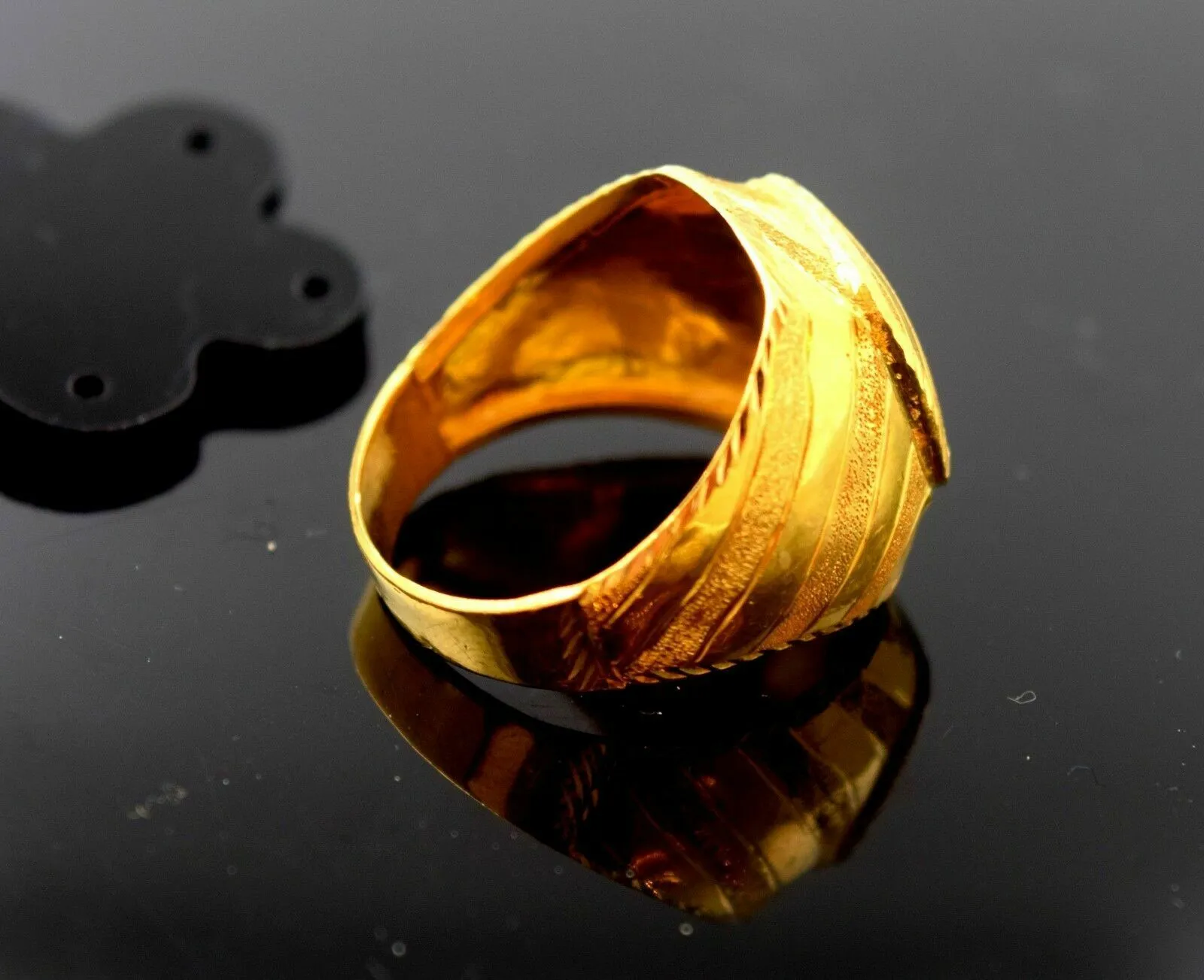 22k Ring Solid Gold ELEGANT MENS Ring Exquisite Design RESIZABLE mf R516