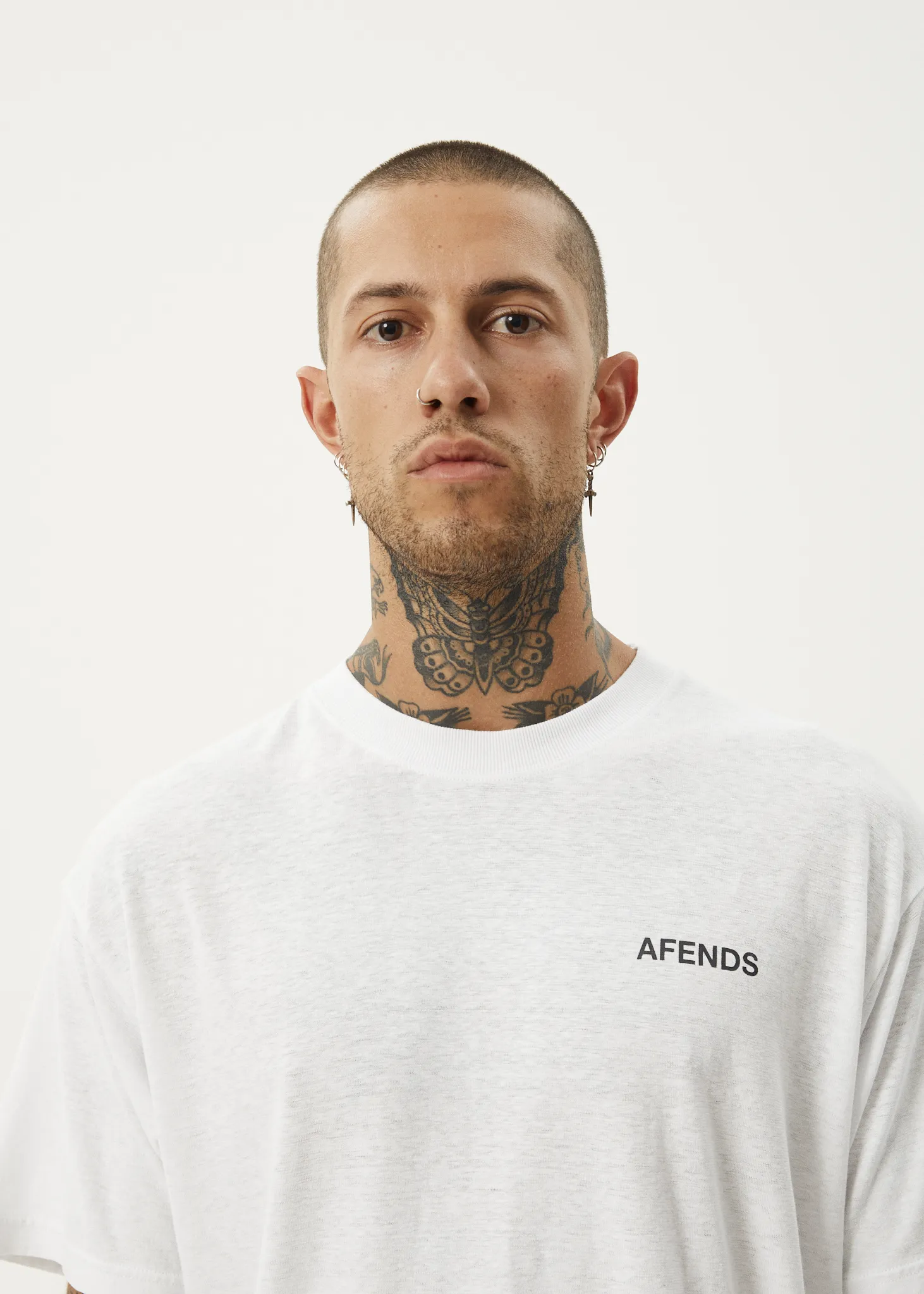 AFENDS Mens Staple - Boxy Fit Tee - White / Black