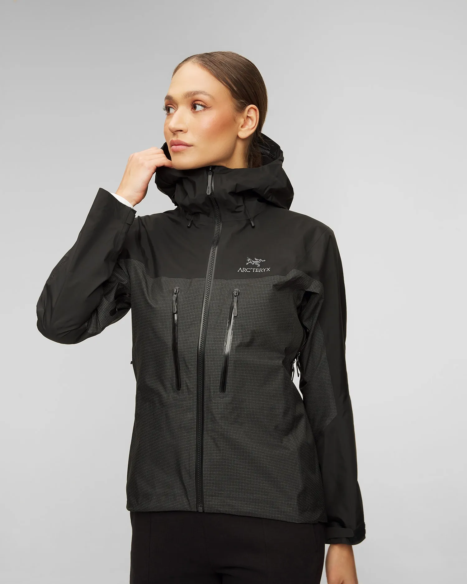 Black women's hardshell jacket Arcteryx Alpha x000007069-2291