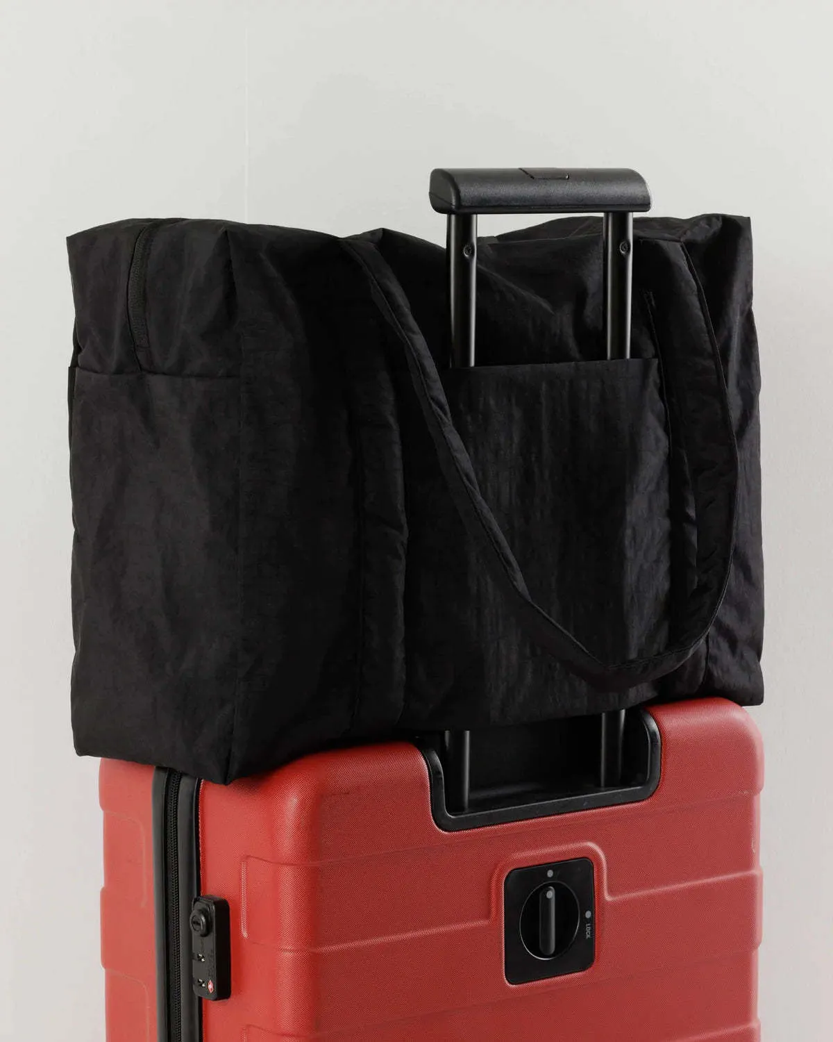 cloud carry on bag - black