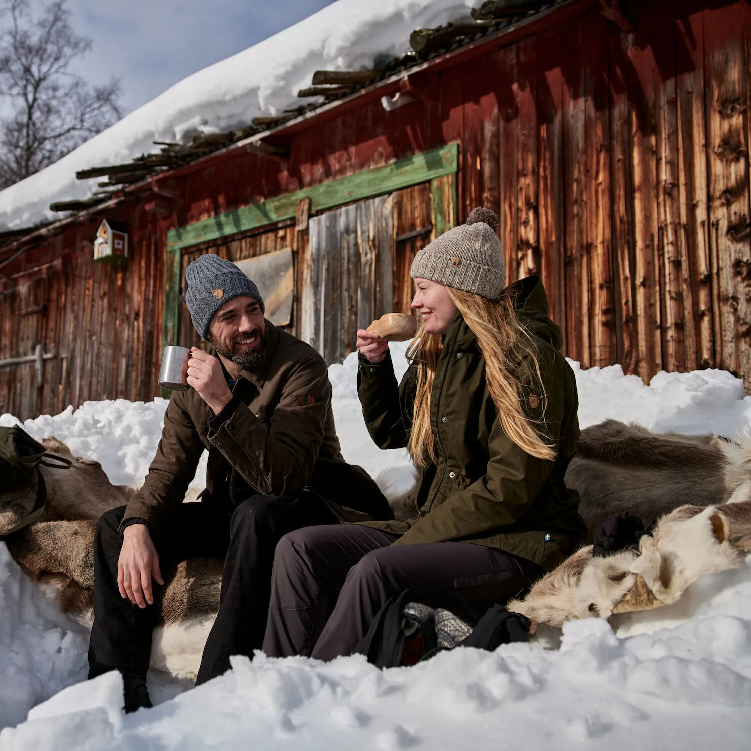 Fjällräven Övik Pom Hat Dark Navy | Buy Fjällräven Övik Pom Hat Dark Navy here | Outnorth