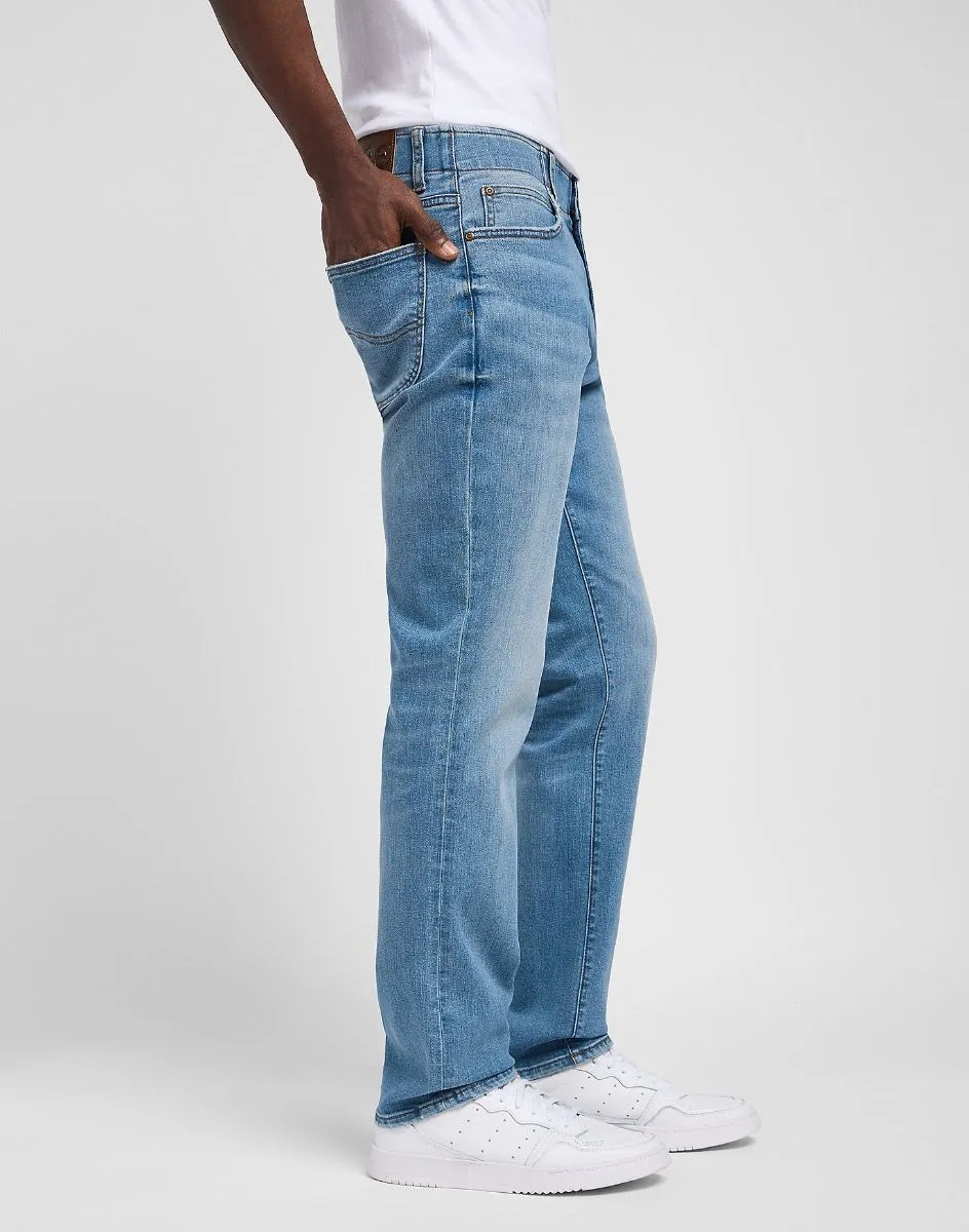 Lee Extreme Motion Straight Denim Jeans MVP Naromatic