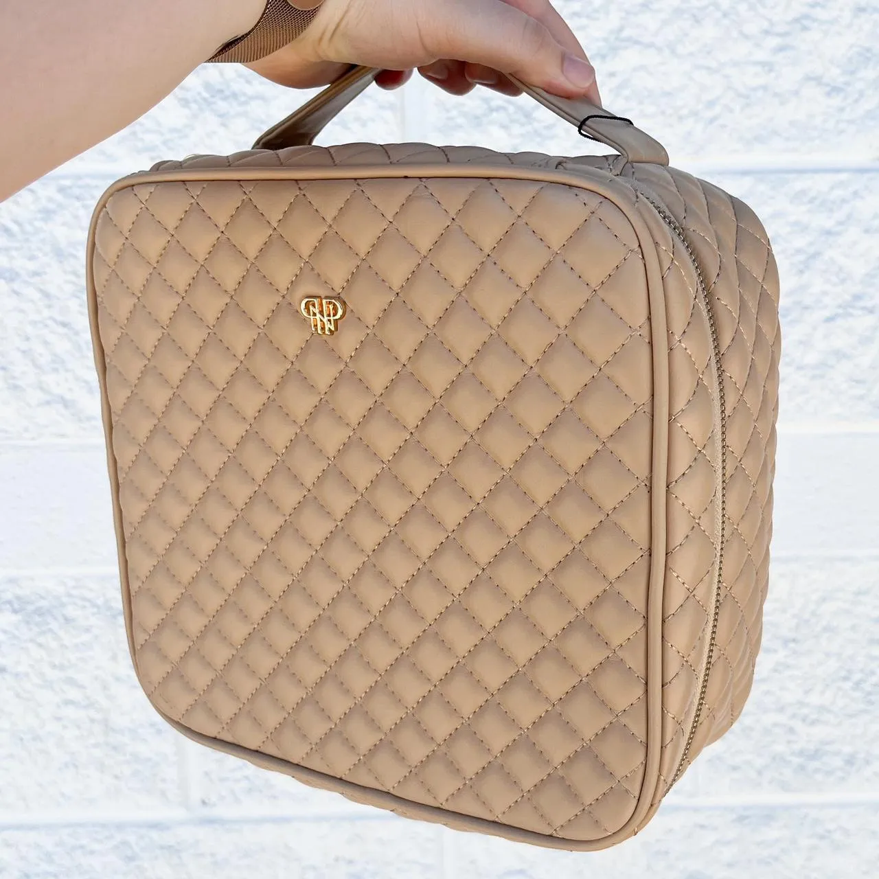 Mini Diva Makeup Case - Nude Quilted