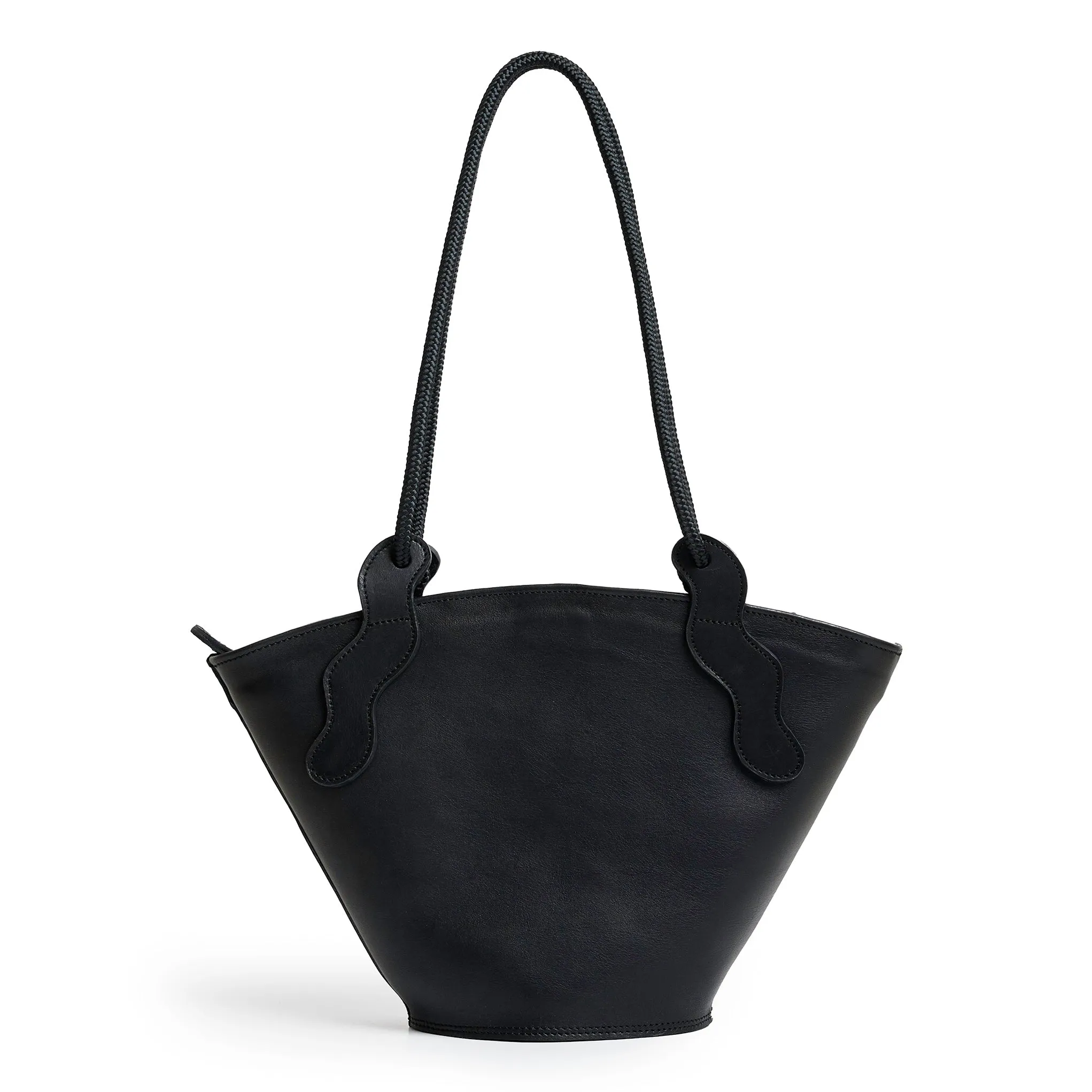 Project Dyad || Black Color trapeze-shaped cow leather Inner small pocket Rope handle Emele Zipper Bag