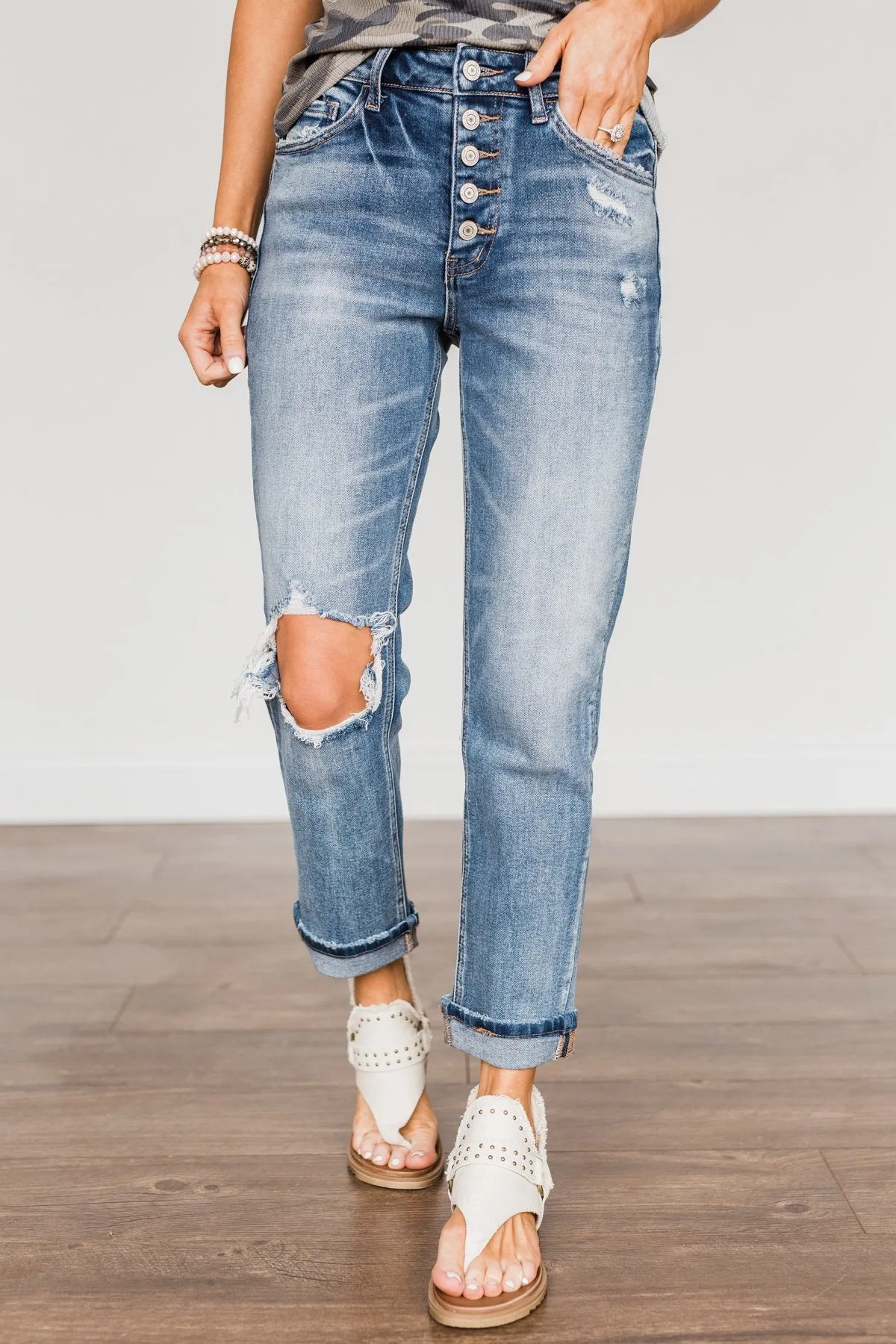 Vervet Distressed Boyfriend Jeans- Rebecca Wash