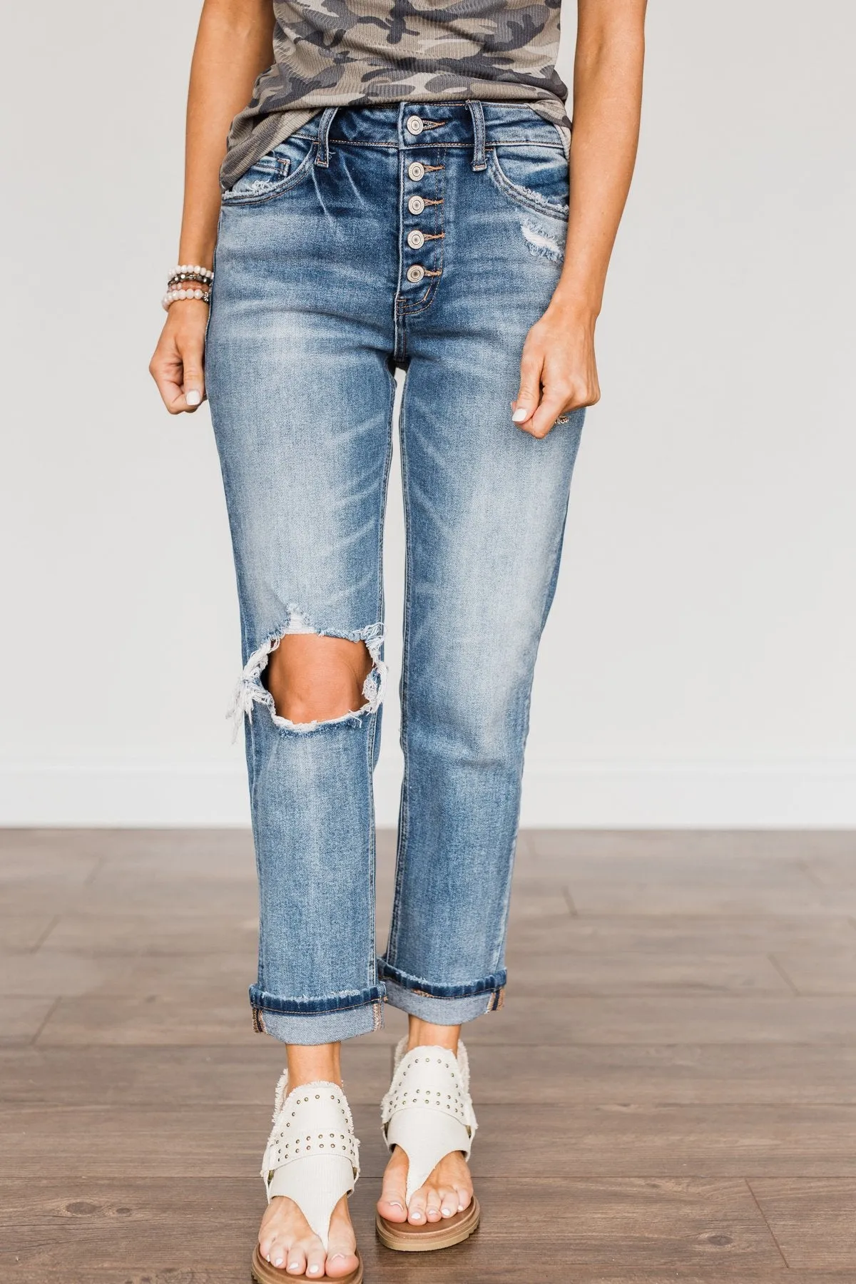 Vervet Distressed Boyfriend Jeans- Rebecca Wash